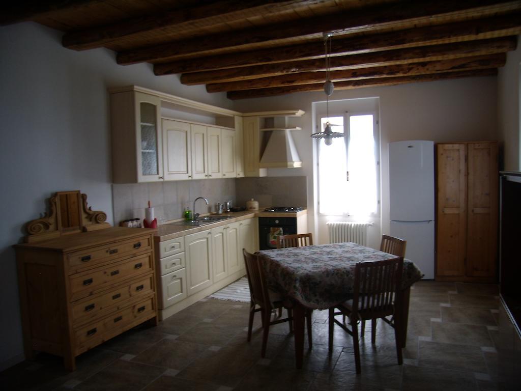 CasaVarone Riva del Garda Habitación foto